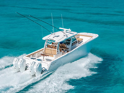 BOATZON | Caymas 44 CT 2026