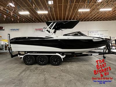 BOATZON | Centurion FI25 OPEN BOW 2021