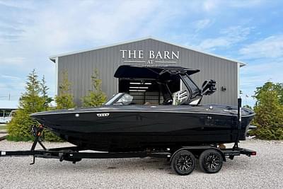 BOATZON | Centurion NV 213 2025
