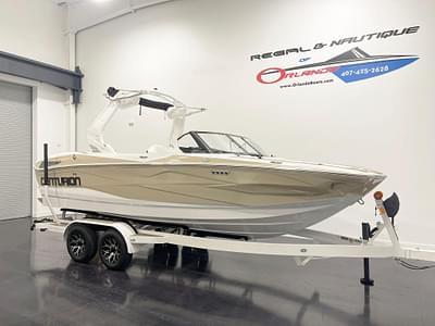 BOATZON | Centurion NV213 2025