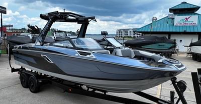 BOATZON | Centurion Ri245 2023