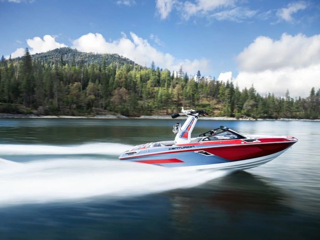 2025 Centurion Ri245 - Sold Boat
