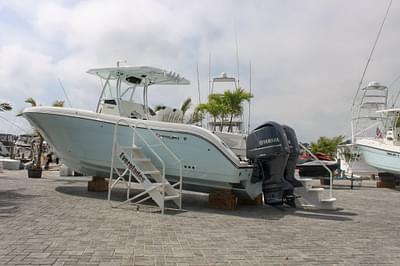 BOATZON | Century 3200 Center Console 2015 BOATZON | Century 3200 Center Console 2015