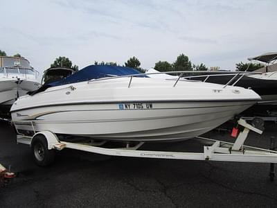 BOATZON | 2002 Chaparral 205SSE Cuddy