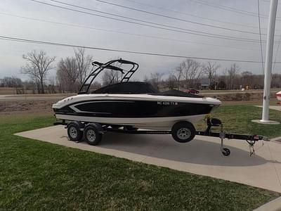 BOATZON | Chaparral 21 H2O Sport 2015