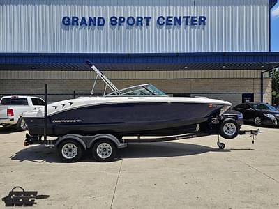 BOATZON | Chaparral 21 SSi 2020