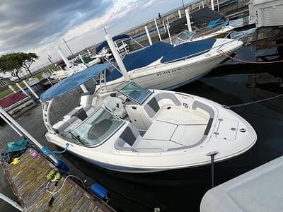 BOATZON | Chaparral 21 SSi 2022