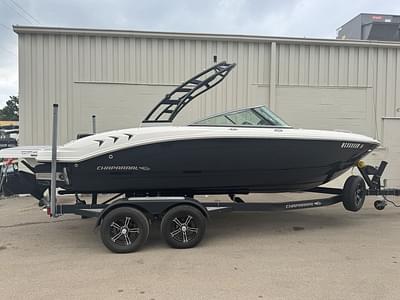 BOATZON | Chaparral 21 Surf 2022