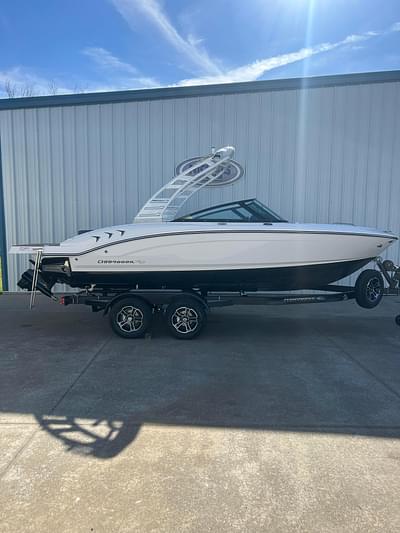 BOATZON | Chaparral 21 Surf 2025