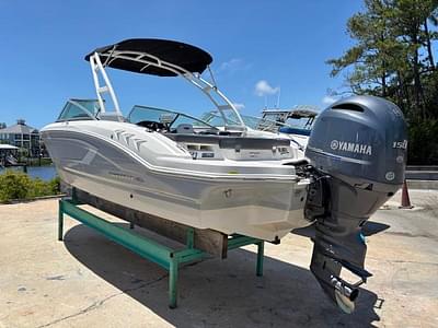 BOATZON | Chaparral 210 Deluxe 2019 BOATZON | Chaparral 210 Deluxe 2019