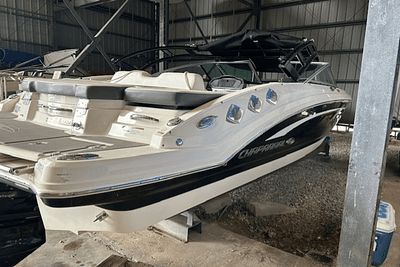 BOATZON | Chaparral 225 SSI 2015