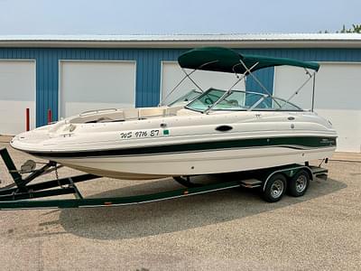 BOATZON | Chaparral 233 Sunesta 2000 BOATZON | Chaparral 233 Sunesta 2000