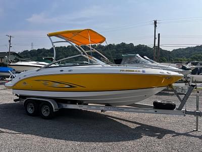 BOATZON | Chaparral 236 SSi 2006