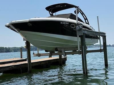 BOATZON | 2015 Chaparral 244 Sunesta BOATZON | 2015 Chaparral 244 Sunesta