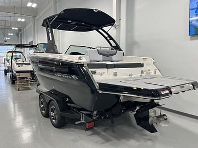 BOATZON | Chaparral 247 SSX 2025