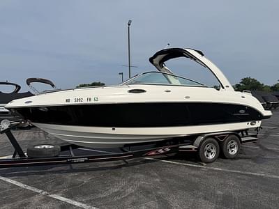 BOATZON | Chaparral 255 SSI 2006