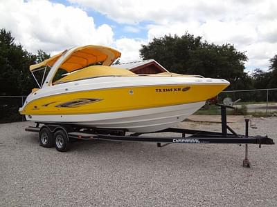 BOATZON | Chaparral 256 SSi 2005