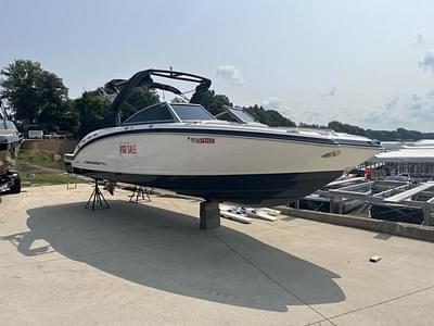 BOATZON | Chaparral 264 Surf Sunesta 2018 BOATZON | Chaparral 264 Surf Sunesta 2018