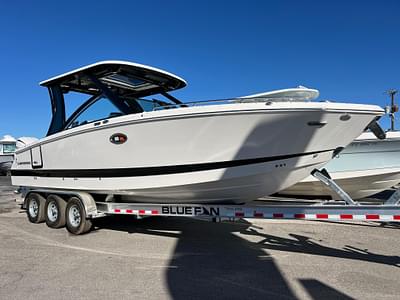 BOATZON | Chaparral 310 OSX 2025