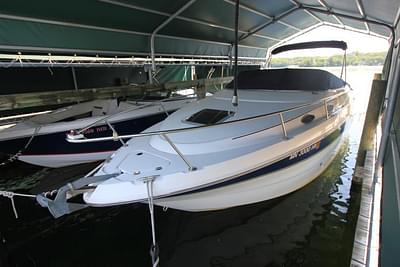 BOATZON | 2000 Chaparral Signature 240