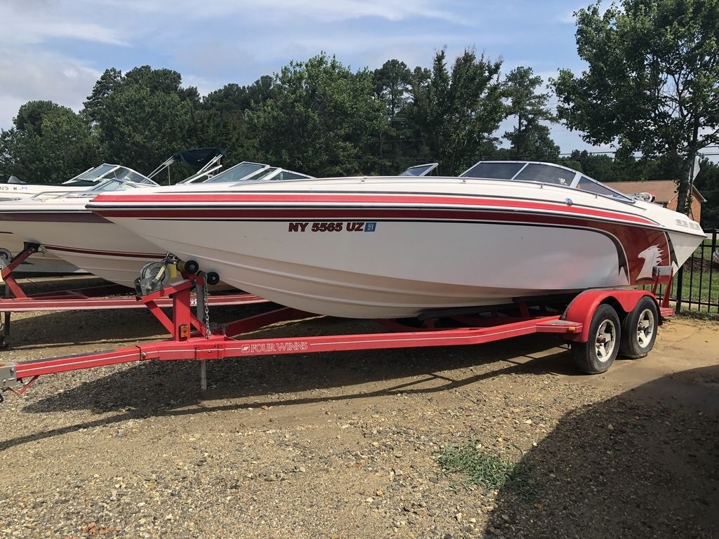 2003 Checkmate 23 - Sold Boat