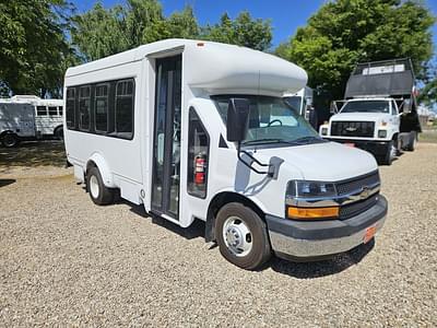 BOATZON | Chevrolet Shuttle Bus 2012 BOATZON | Chevrolet Shuttle Bus 2012
