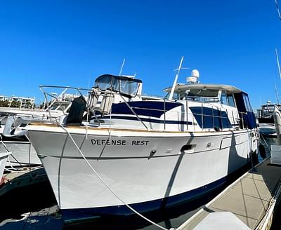 BOATZON | Chris-Craft 410 Commander Yacht 1973