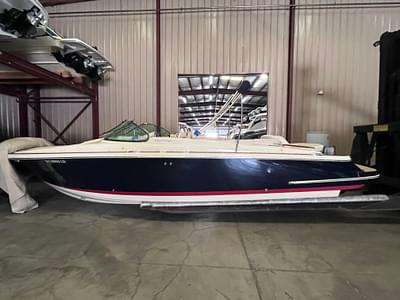 BOATZON | Chris-Craft Launch 28 GT 2020