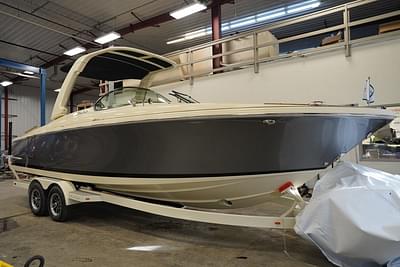 BOATZON | Chris Craft Launch 28 GT 2025