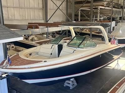 BOATZON | Chris-Craft Launch 31 GT 2021