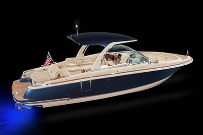 BOATZON | Chris-Craft Launch 31 GT 2025