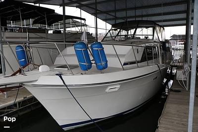 BOATZON | ChrisCraft 381 Catalina