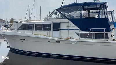BOATZON | ChrisCraft 381 Catalina