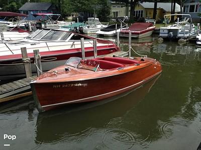 BOATZON | ChrisCraft Barrel Back