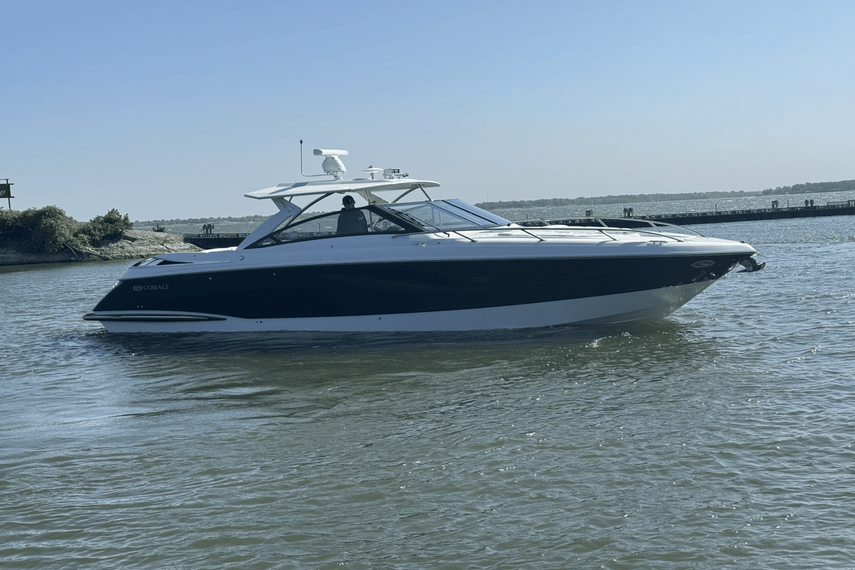 2014 Cobalt A40 - Sold Boat