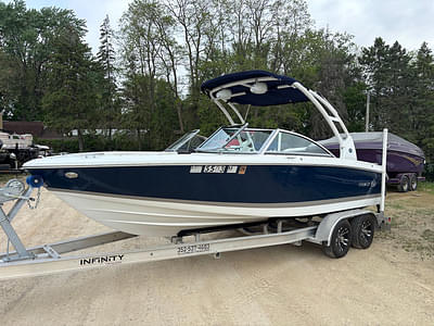 BOATZON | Cobalt Boats 220S 2018 BOATZON | Cobalt Boats 220S 2018