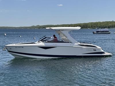 BOATZON | Cobalt Boats A29 2022 BOATZON | Cobalt Boats A29 2022