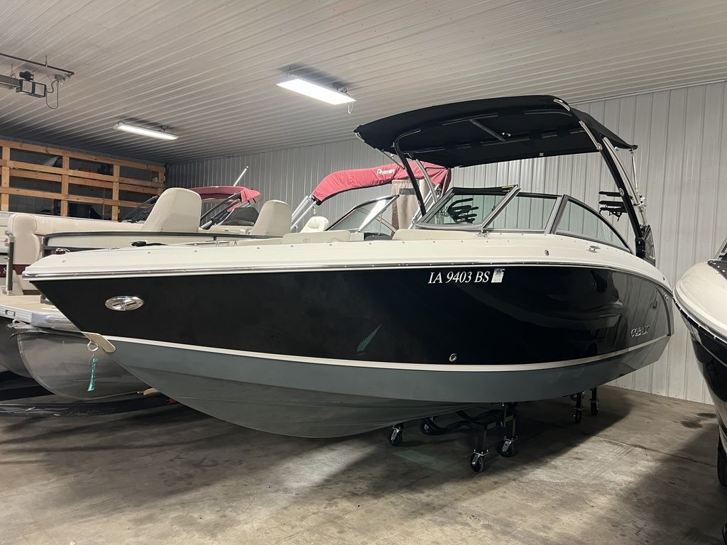 2019 Cobalt Boats R3 Surf - Sold Boat