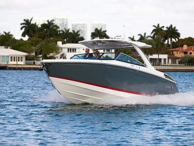 BOATZON | Cobalt Boats R33 2023