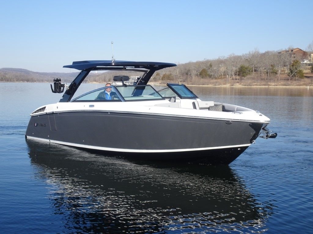 2025 Cobalt Boats R33 Surf - Sold Boat