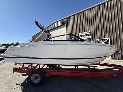 BOATZON | Cobalt Boats R4 2024