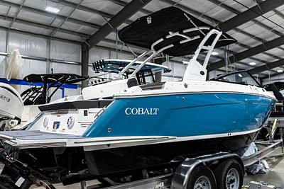 BOATZON | Cobalt Boats R6 2025