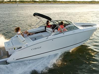 BOATZON | Cobalt Boats R7 2019