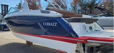 BOATZON | Cobalt Boats R8 2024