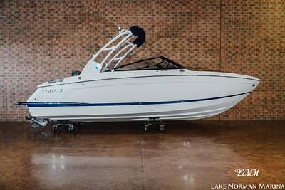 BOATZON | Cobalt R4 2025 BOATZON | Cobalt R4 2025