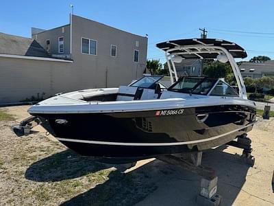BOATZON | Cobalt R8 2021 BOATZON | Cobalt R8 2021