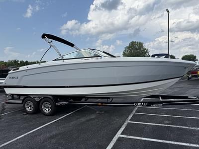 BOATZON | Cobalt R8 2022