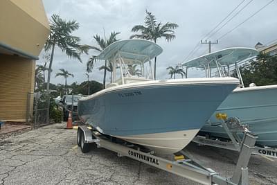 BOATZON | Cobia 220 Center Console 2023