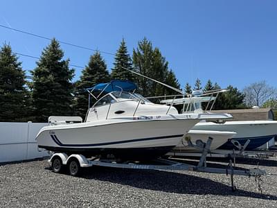 BOATZON | 1998 Cobia 220 Walkaround BOATZON | 1998 Cobia 220 Walkaround