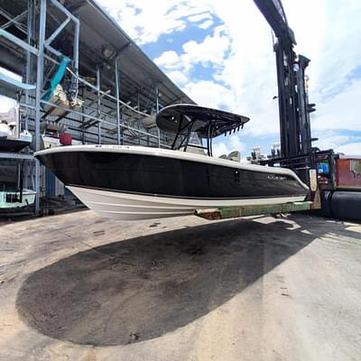 BOATZON | 2014 Cobia 237 Center Console